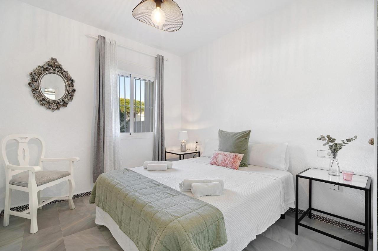 Apartamento Calas Sancti Petri Novo Sancti Petri Exteriör bild
